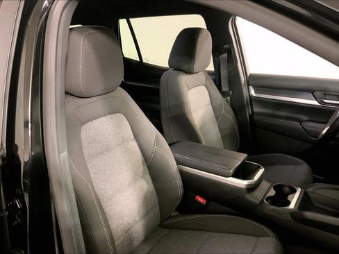 Used 2025 GMC Terrain Elevation AWD/4WD image 8