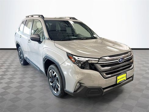 New 2025 Subaru Forester Premium image 3