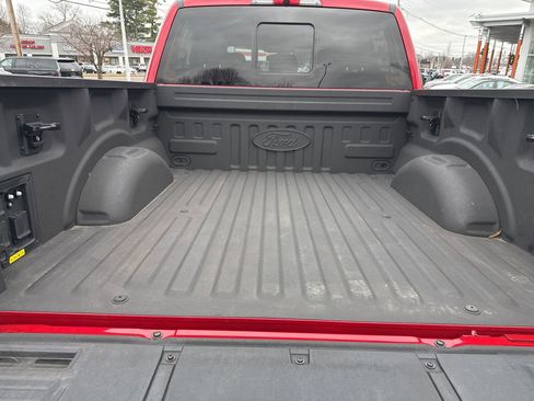 Used 2023 Ford F150 Lightning Lariat image 27