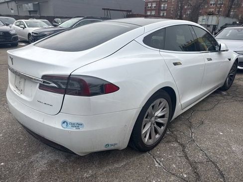 Used 2019 Tesla Model S Long Range image 11