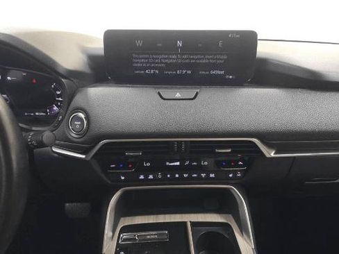 Used 2024 MAZDA CX-90 Plug-In Hybrid w/ Premium Pkg AWD/4WD image 18