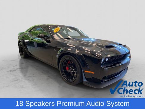 Used 2023 Dodge Challenger SRT Hellcat RWD image 3