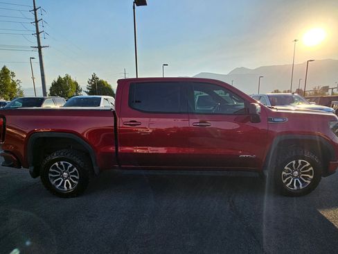 Used 2023 GMC Sierra 1500 AT4 w/ AT4 Premium Package AWD/4WD image 2