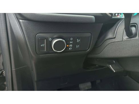 Used 2022 Ford Escape SE w/ Convenience Package image 19