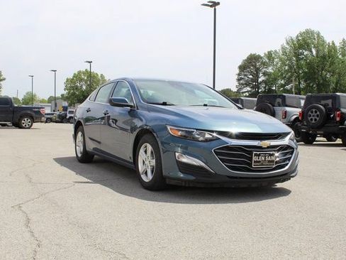 Used 2024 Chevrolet Malibu LS w/ Driver Confidence Package FWD image 7