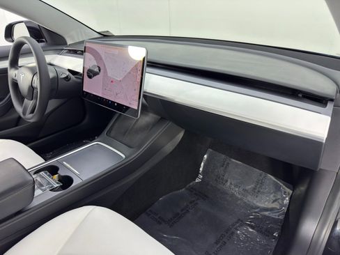 Used 2021 Tesla Model 3 Long Range image 36