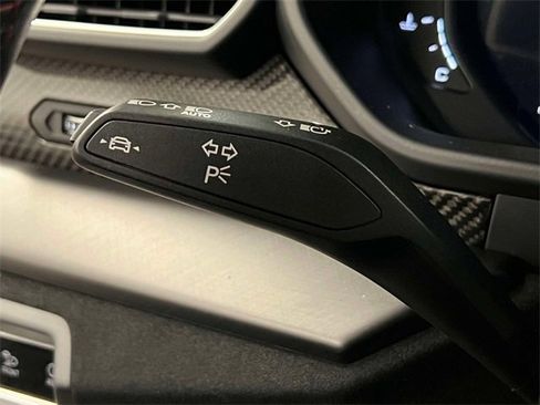 Used 2023 Lamborghini Urus Performante image 23