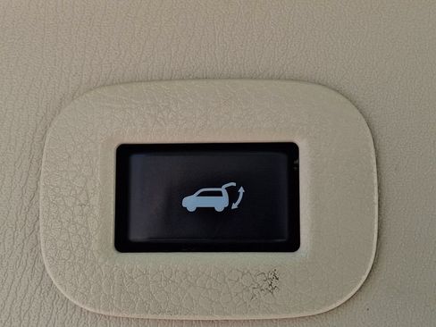 Used 2022 INFINITI QX80 Luxe w/ Cargo Package AWD/4WD image 29