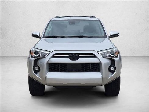 Used 2024 Toyota 4Runner SR5 Premium w/ Moonroof Package RWD image 2