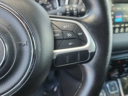 Used 2018 Jeep Compass Sport w/ Tech Group AWD/4WD image 20