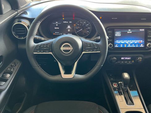 Used 2024 Nissan Kicks SR image 14