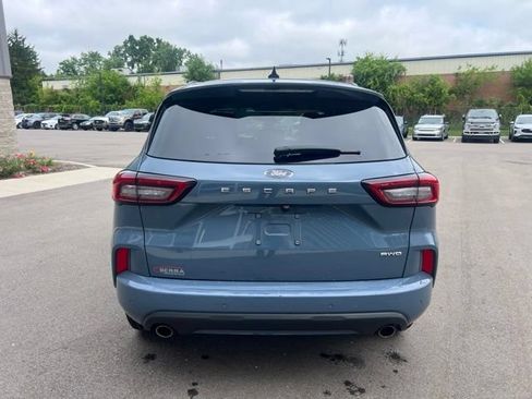 Used 2024 Ford Escape ST-Line w/ Tech Pack #1 AWD/4WD image 6