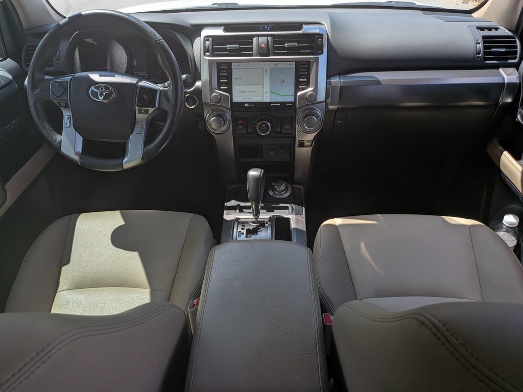 Used 2022 Toyota 4Runner SR5 Premium w/ Moonroof Package AWD/4WD image 27