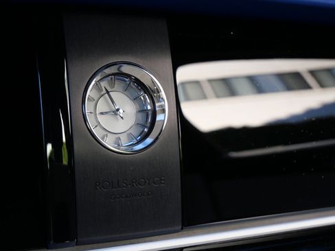 Used 2023 Rolls-Royce Ghost image 14