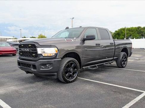 Used 2021 RAM 2500 Tradesman RWD image 2