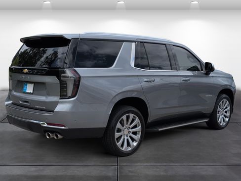 Used 2026 Chevrolet Tahoe Premier w/ Sun And Tow Package RWD image 5