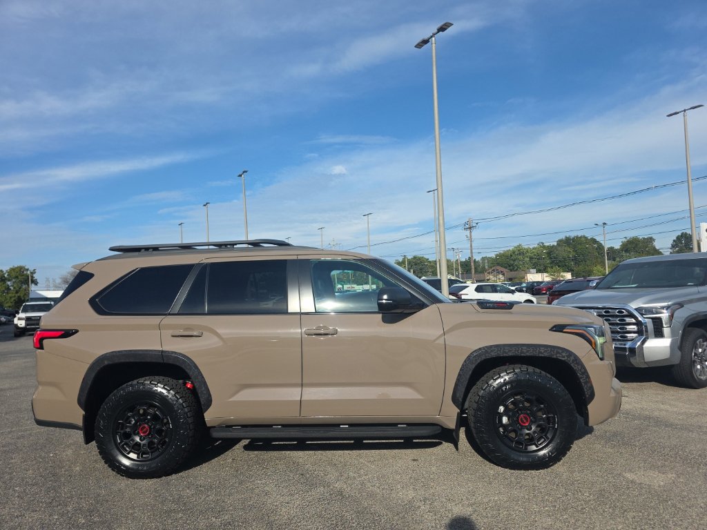 Certified 2025 Toyota Sequoia TRD Pro AWD/4WD image 4