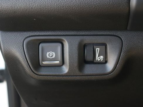Used 2023 GMC Acadia SLE w/ Driver Convenience Package FWD image 33