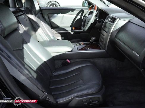 Used 2005 Cadillac XLR image 24