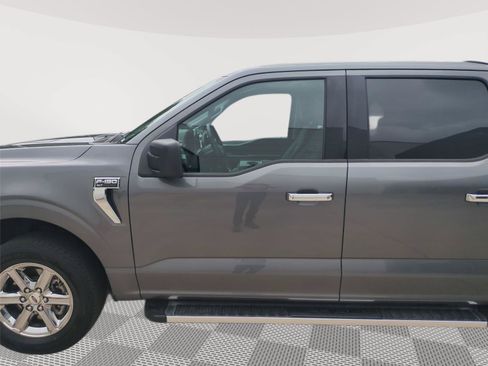 Used 2025 Ford F150 XLT w/ Equipment Group 301A Standard RWD image 12