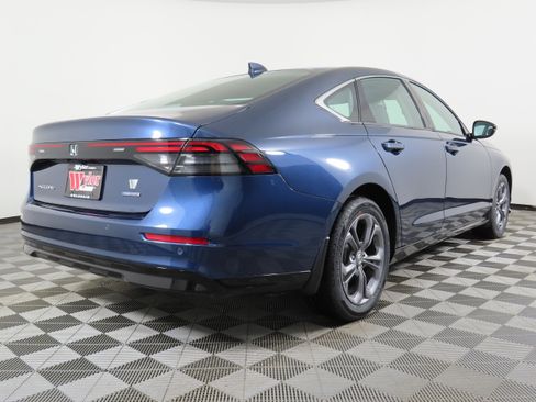 New 2026 Honda Accord EX-L image 3