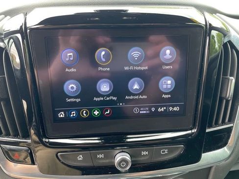 Used 2023 Chevrolet Traverse LT FWD image 23
