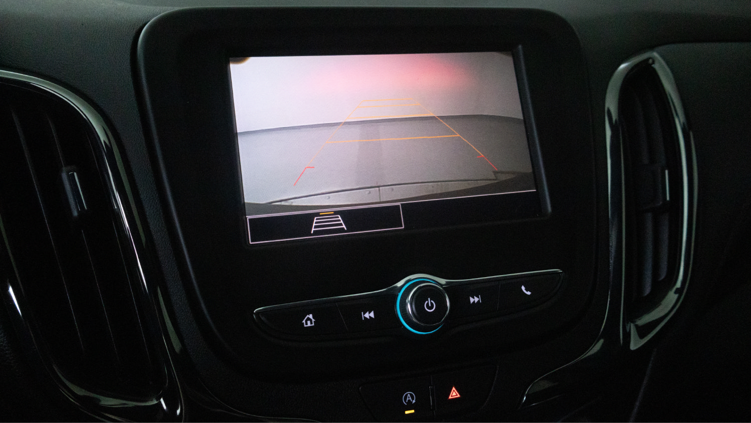 Used 2024 Chevrolet Equinox RS FWD image 15