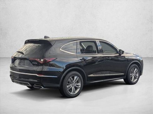 Certified 2026 Acura MDX FWD image 5