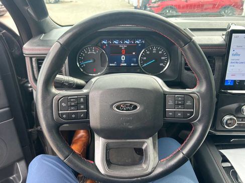 Used 2023 Ford Expedition Limited AWD/4WD image 11