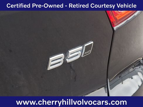 Certified 2025 Volvo XC40 B5 Ultra w/ Protection Package Premier image 30