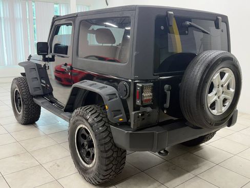 Used 2013 Jeep Wrangler Sport AWD/4WD image 7