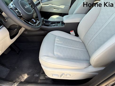 New 2025 Kia Sorento S w/ Panoramic Sunroof Package image 11