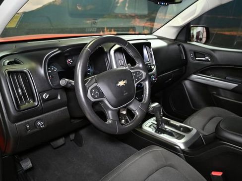 Used 2019 Chevrolet Colorado LT w/ LT Convenience Package RWD image 31
