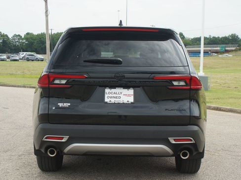 Used 2026 Toyota Grand Highlander AWD Hybrid image 3