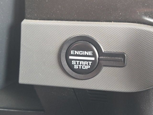 Used 2022 Ford Bronco 4-Door AWD/4WD image 36