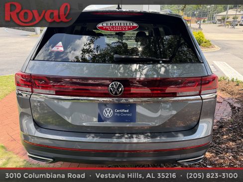 Certified 2024 Volkswagen Atlas SE FWD image 5