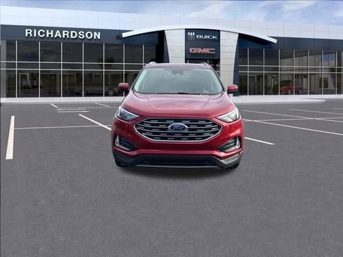 Used 2022 Ford Edge SEL w/ Convenience Package image 9