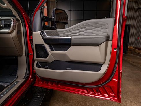 Used 2026 Ford F350 Platinum w/ Platinum Plus Package image 37