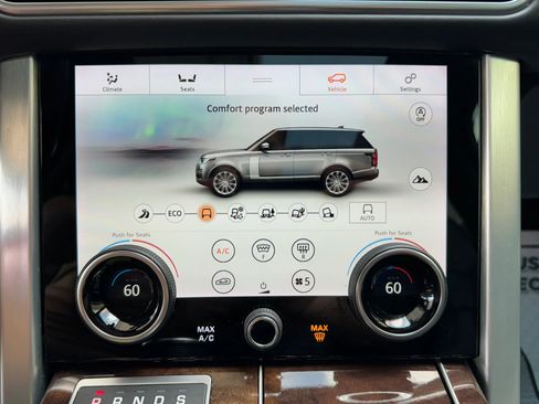 Used 2019 Land Rover Range Rover Long Wheelbase Supercharged AWD/4WD image 36
