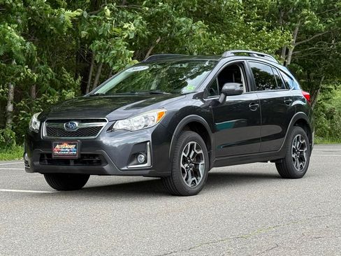 Used 2017 Subaru Crosstrek 2.0i Limited AWD/4WD image 6