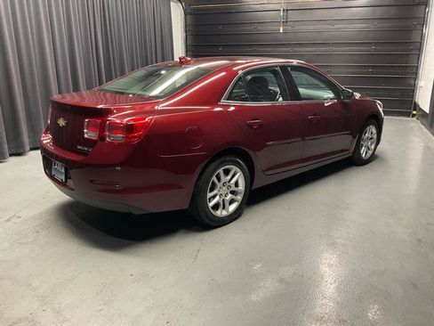 Used 2015 Chevrolet Malibu LT w/ Power Convenience Package FWD image 7