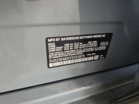 Used 2026 BMW X7 xDrive40i w/ Executive Package image 34