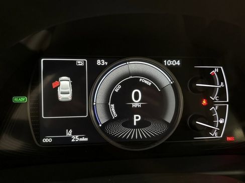 Certified 2025 Lexus ES 300h w/ Premium Package image 19