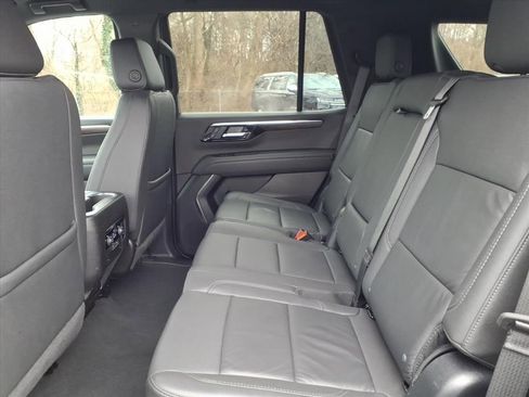 Certified 2025 Chevrolet Tahoe LT image 15