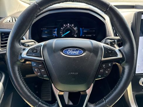 Used 2024 Ford Edge SEL w/ Convenience Package AWD/4WD image 10