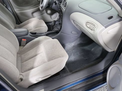 Used 2002 Oldsmobile Alero GL w/ Sun & Sound Pkg FWD image 26