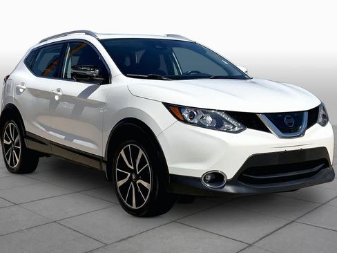 Used 2017 Nissan Rogue Sport SL w/ SL Premium Package AWD/4WD image 3