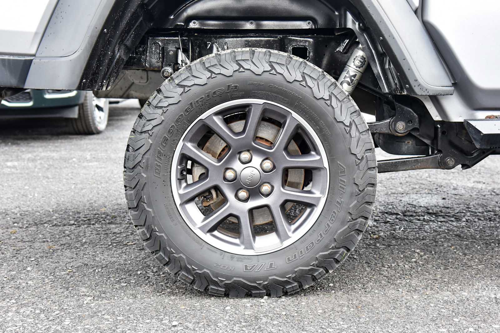 Certified 2020 Jeep Gladiator Sport w/ Quick Order Package 24S AWD/4WD image 12