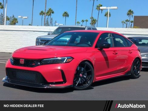 Used 2025 Honda Civic Type R image 1
