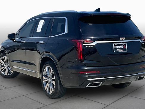 Used 2024 Cadillac XT6 Premium Luxury w/ Technology Package FWD image 11